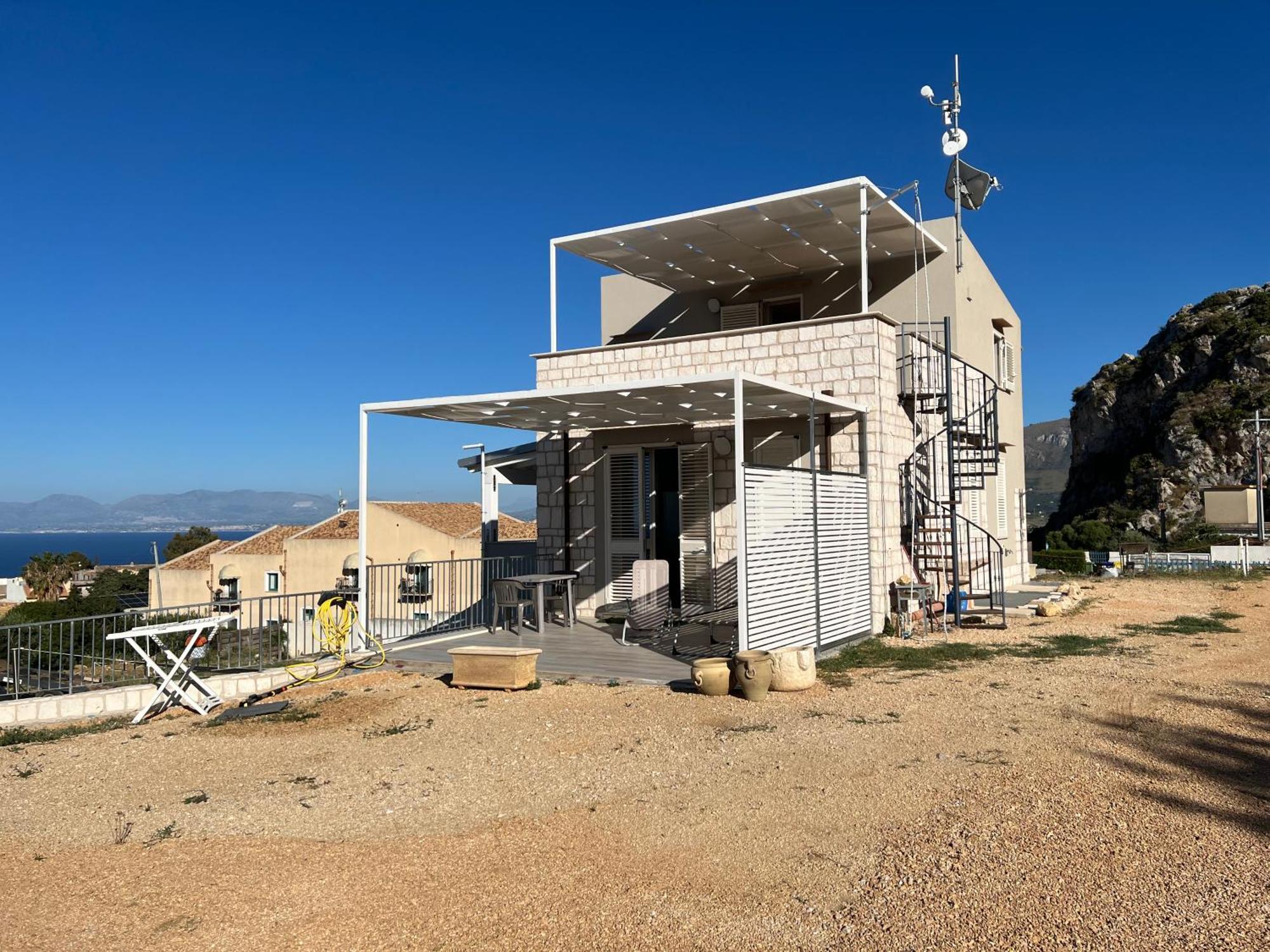 Holiday home La Finestra Sul Mare Dello Zingaro