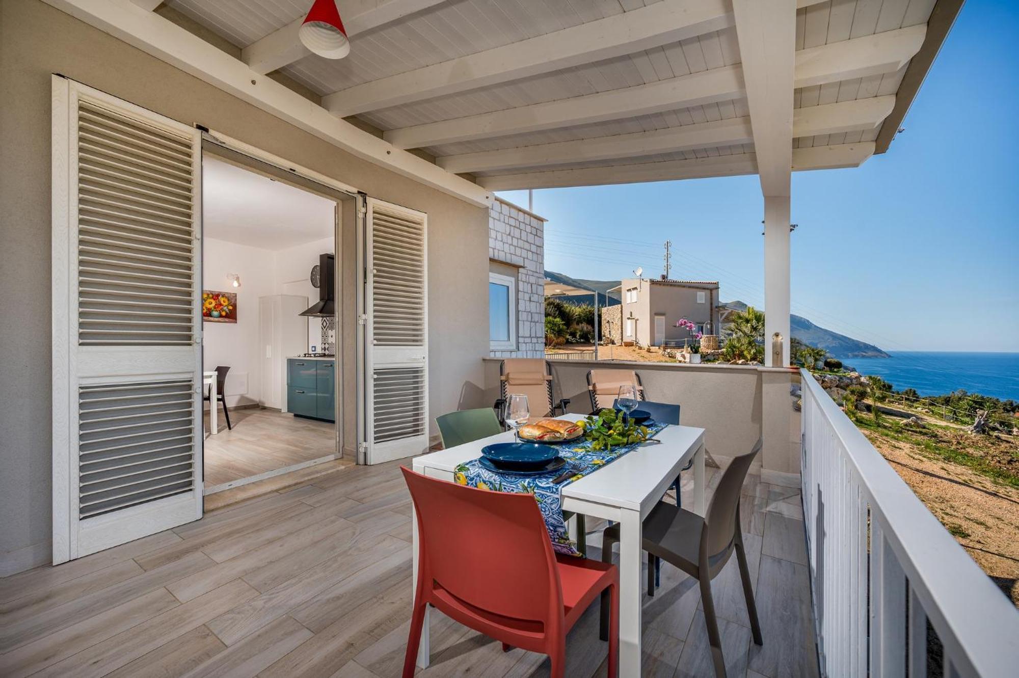 La Finestra Sul Mare Dello Zingaro Holiday home *